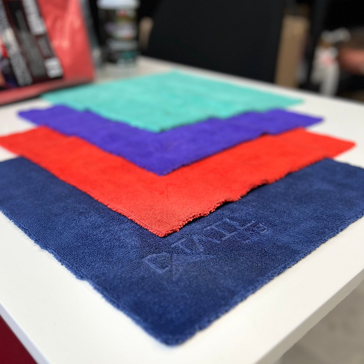 Edgeless 420 GSM Microfiber Towels (4-colors-12-pcs)