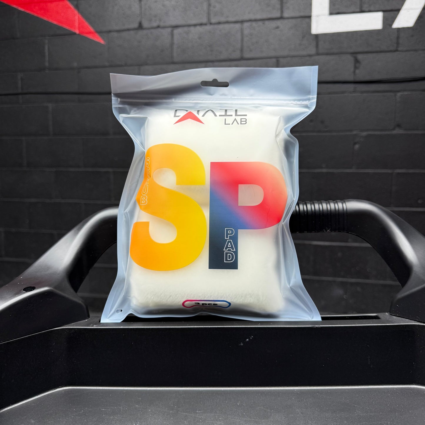 D-LAB Stealth Nylon Scrub Pad - 2 pcs