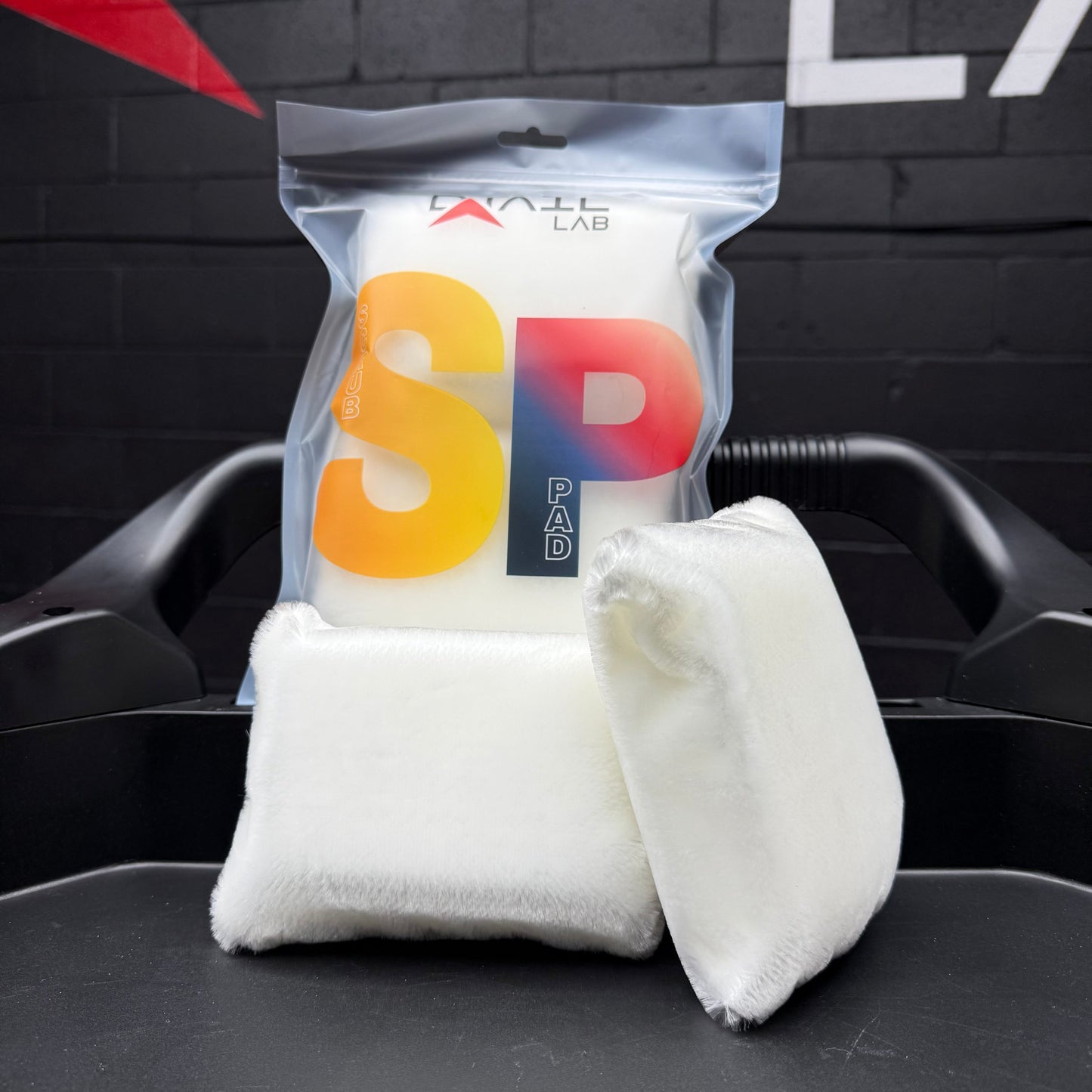 D-LAB Stealth Nylon Scrub Pad - 2 pcs