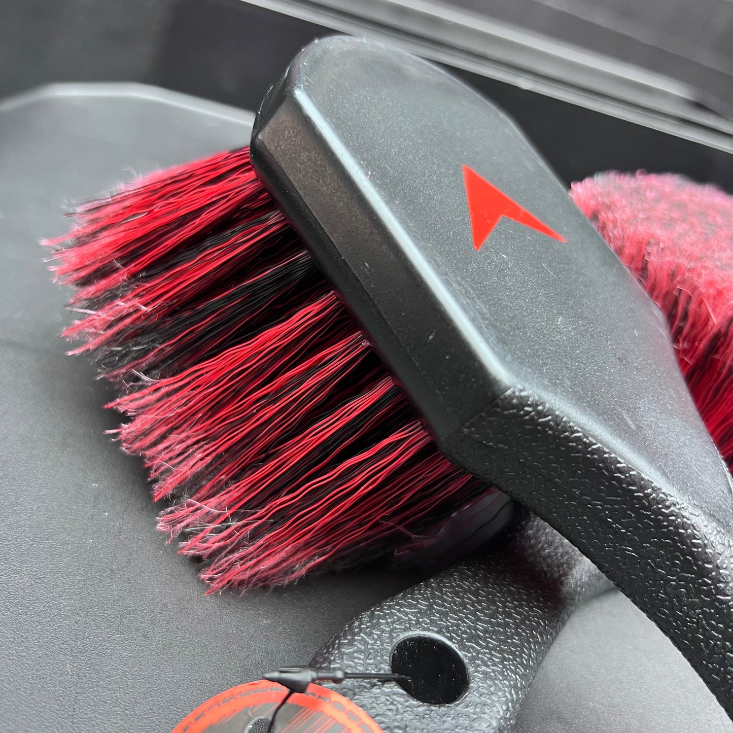 Wheel & Tire Brush Cleaning