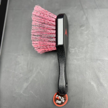 Wheel & Tire Brush Cleaning