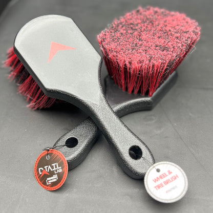 Wheel & Tire Brush Cleaning